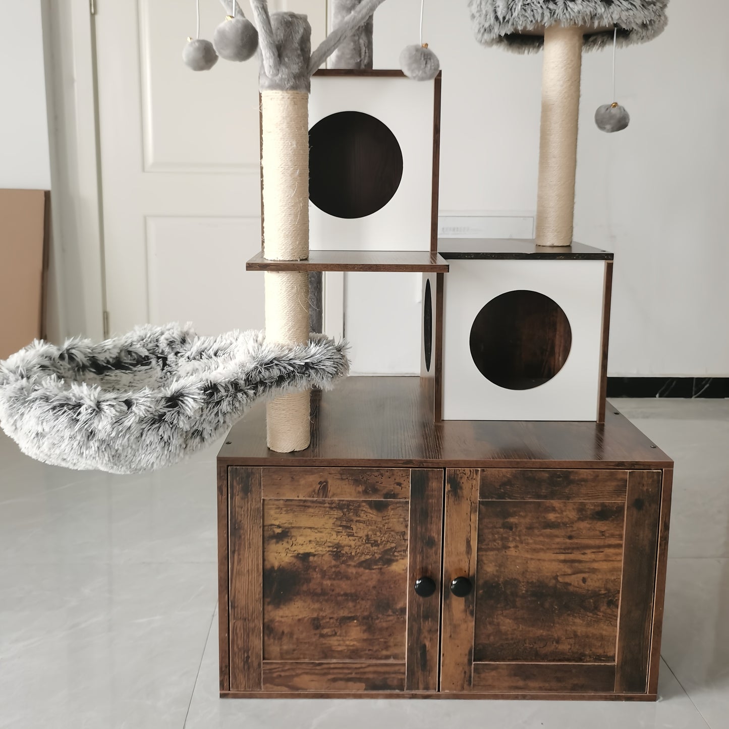 Kattenboom – Krabpaal – Kattenmeubel – Kattenhuis – Kattenkast – Verborgen Kattenbak – Duurzame Sisal Krabpaal – Ruimtebesparend Bruin-Wit Design