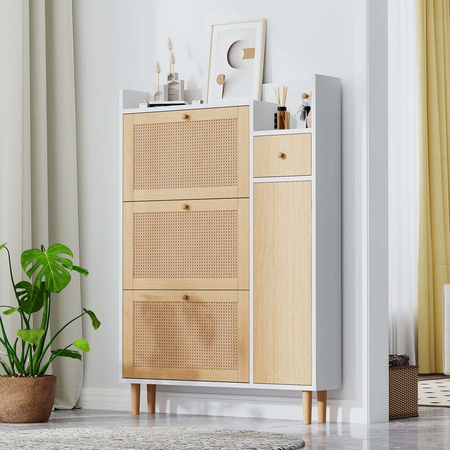 Rattan Schoenenkast – Schoenrek – Schoenopberger – Schoenmeubel – Schoenenkast Smal – 3 Kanteldeuren – Ladenlade – Massief Houten Poten – Ruimtebesparend Design – 90x125x17 cm – Natuurlijk Aandeel