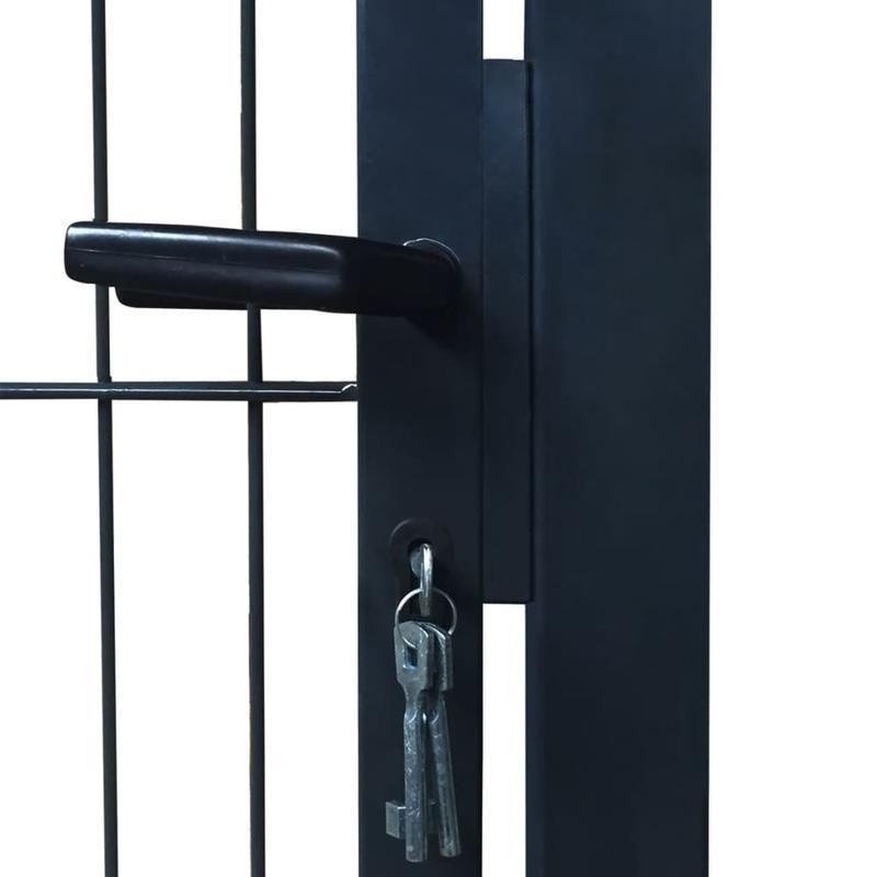 Stalen Poort – Tuinpoort – Terraspoort – Buitenpoort – Beveiligingshek – Weerbestendig Ontwerp – 104x244 cm – Vergrendelbaar Slot
