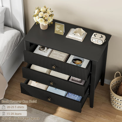 3 Drawer Fluted Dresser | 80.01 cm Wide, Modern Wood Chest of Drawers, Large Painted Nightstand for Bedroom, Closet, Hallway, Entryway, Towallmark
