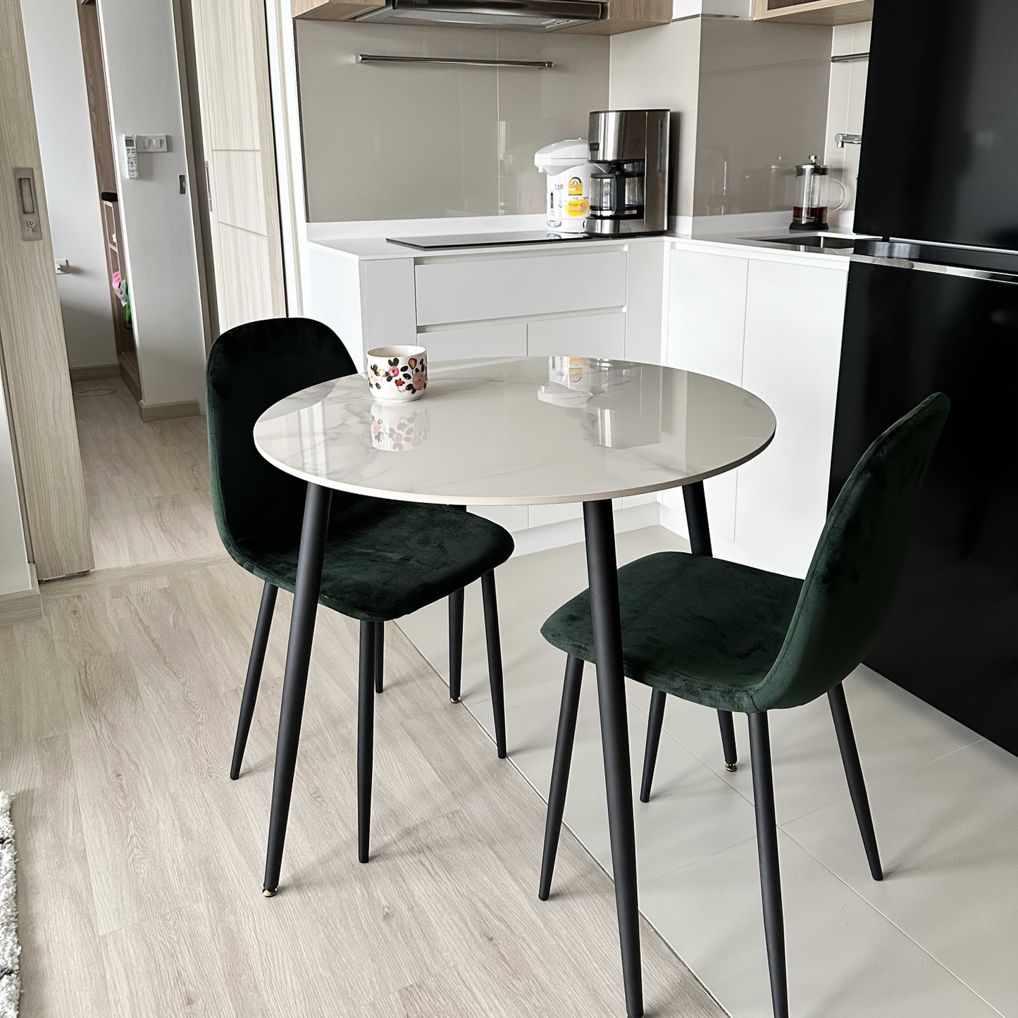 Eettafel – Tafel – Dinertafel – Keukentafel – Moderne Tafel – Sintered Stone Blad – Kras- en Hittebestendig – Zwart Metalen Poten