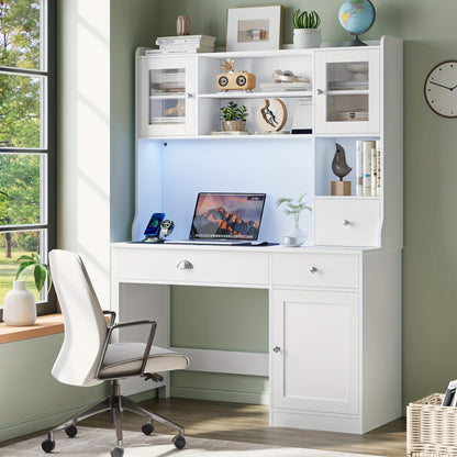Wit Houten Bureau – Schrijftafel – Computertafel – Make-up Tafel – Werkplek Meubel – Met 3 Lades en 3 Deuren – Verstelbare Planken – Stevig en Ruim