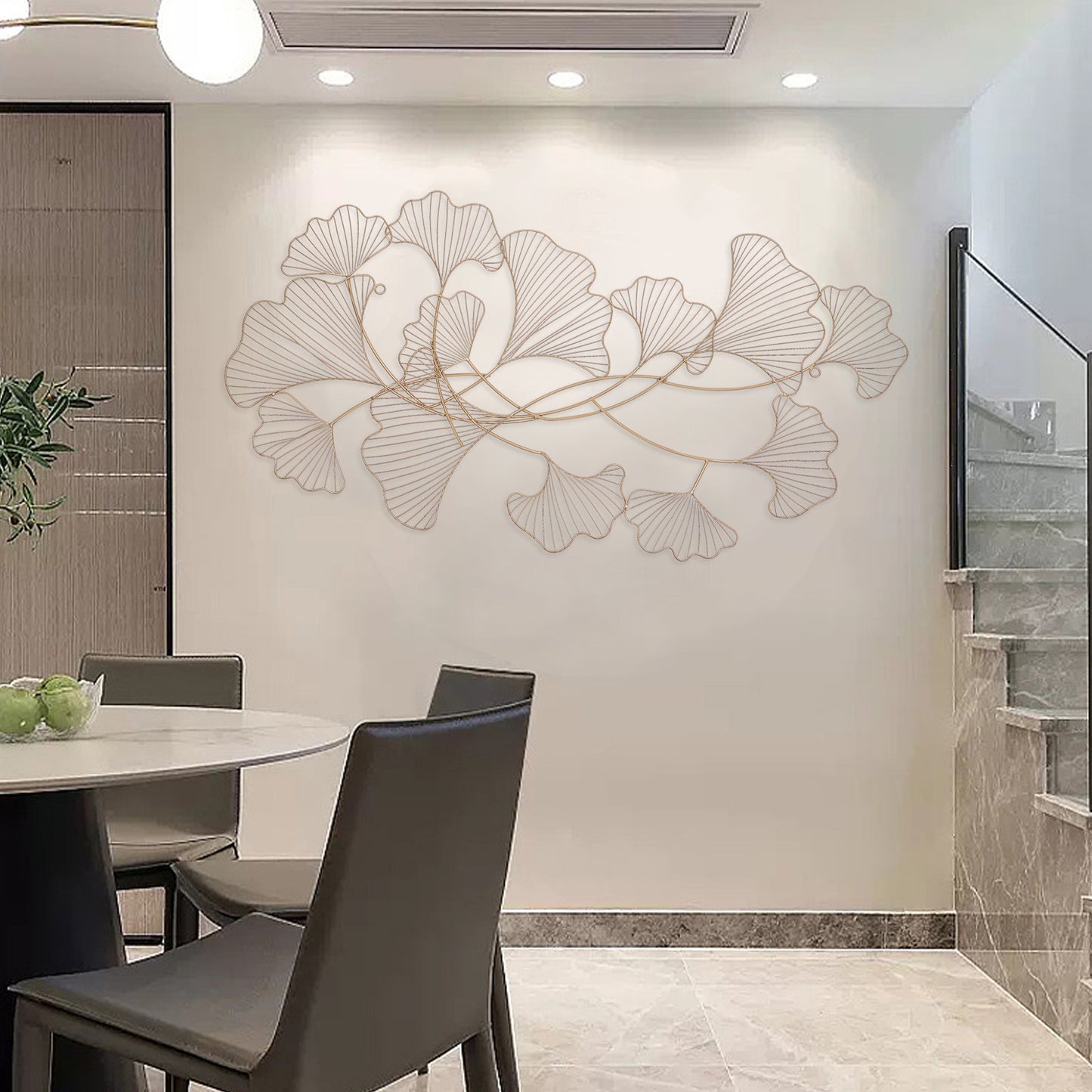 Ginkgo Wanddecoratie – Metalen Wandkunst – Muurdecoratie – Wandornament – Woondecoratie – Extra Lang 120x57 cm – Goudgele IJzeren Constructie – Handgemaakte 3D Bladdisplay – Inclusief Ophangset