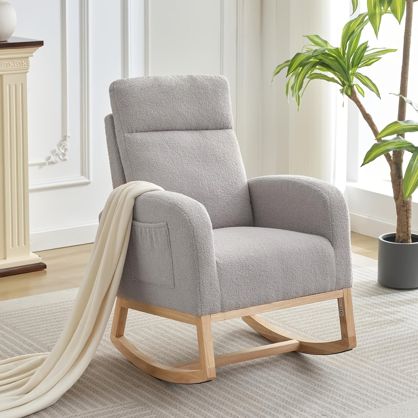 Schommelstoel Ergonomisch – Schommelstoel Met Voetensteun – Relaxstoel – Stoel Voor Woonkamer – Accentstoel Grijs – Hoge Rugleuning – Zijzakken En Zachte Bekleding