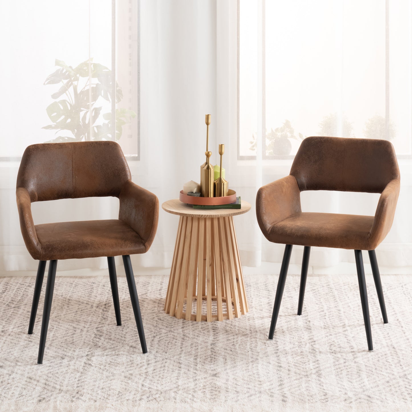 Eetkamerstoel – Stoel Met Armleuning – Designstoel – Keukenstoel – Scandinavische Stoel – Comfortabel Gestoffeerd – Metaal Met Houten Poten – Bruin – 56x56x78 cm