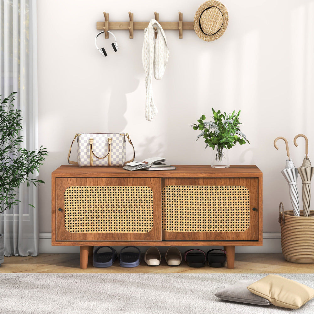 Sideboard – Dressoir – Kast – Highboard – Ladenkast – Met 3 Rattan Deuren – Wit Met Metalen Handgrepen – Compact 129,8x40x76 cm
