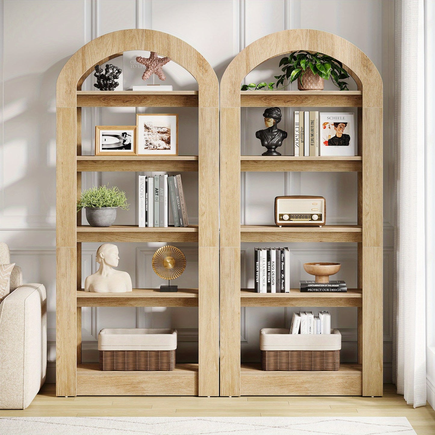 Boekenkast – Boekenrek – Opbergkast – Wandkast – Vakkenkast – Hoogstaand – Boogvormig Ontwerp – Hout & MDF – 5 Planken – Teak Kleur – Ruimtebesparend – 22,5 kg Draagvermogen per Plank