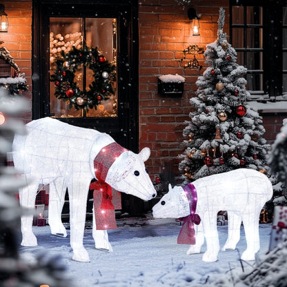 Kerstfiguur Polarbeer – IJsbeer Decoratie – Winterfiguur – Kerstdecor – Duo Set – LED Verlichting – Timerfunctie – Weerbestendig – Batterij Operatie – Zelfstaand – Met Rode Strik