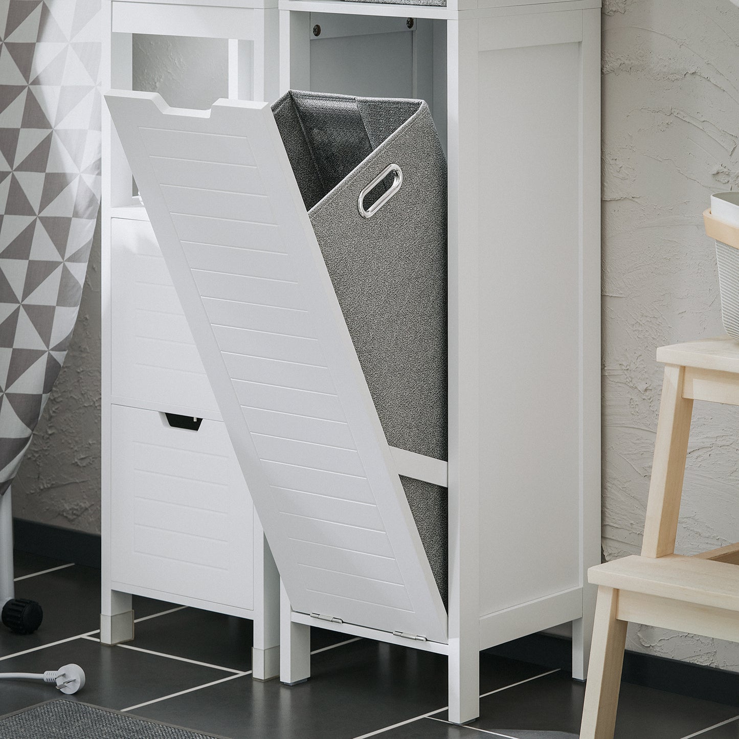 Badkamerkast – Kolomkast – Opbergkast – Smalle Kast – Vloerkast – Met Wasmand – 30x30x145 cm Wit – MDF & Bamboe