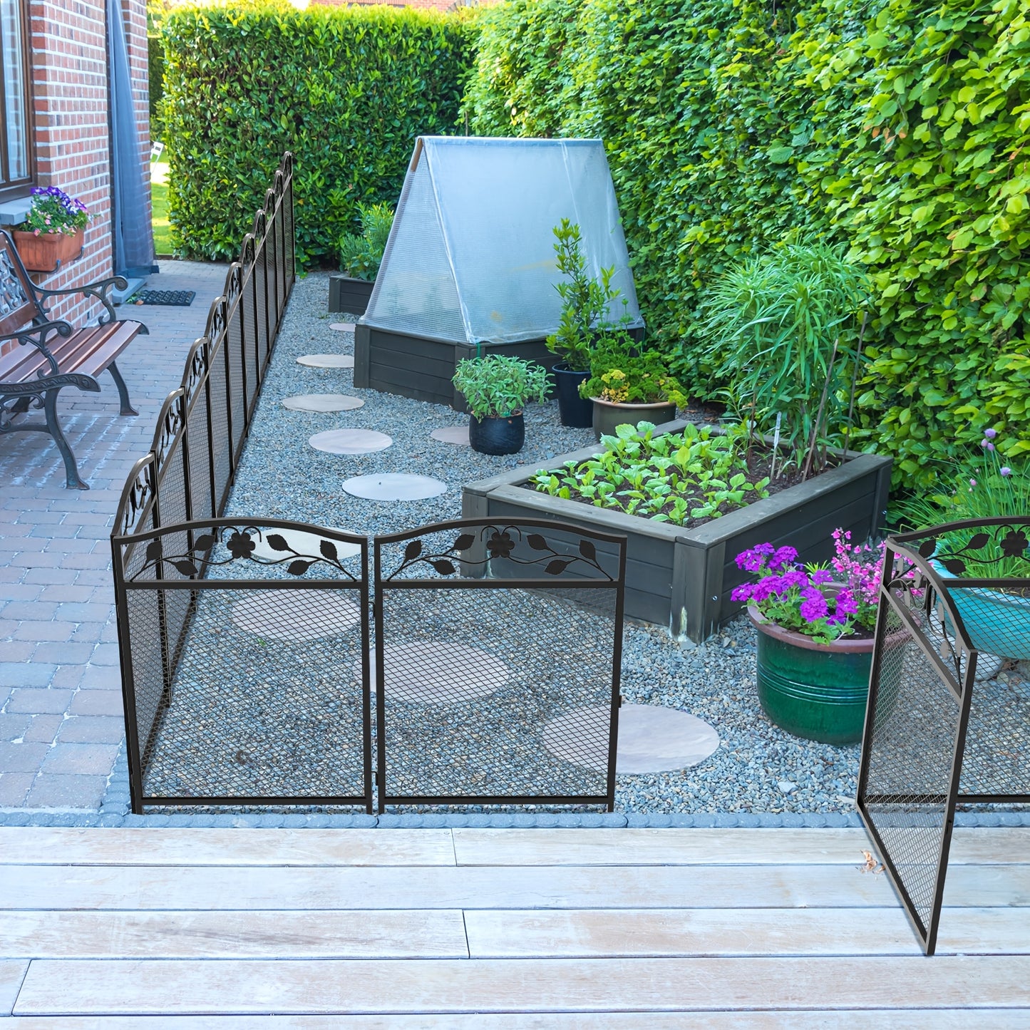 5-Delige Zware Metalen Tuinafsluiting – Rustiek Zwart, Dierenspeelruimte & Barrière – Weerbestendig, Decoratief Scrollwerk, Binnen en Buiten