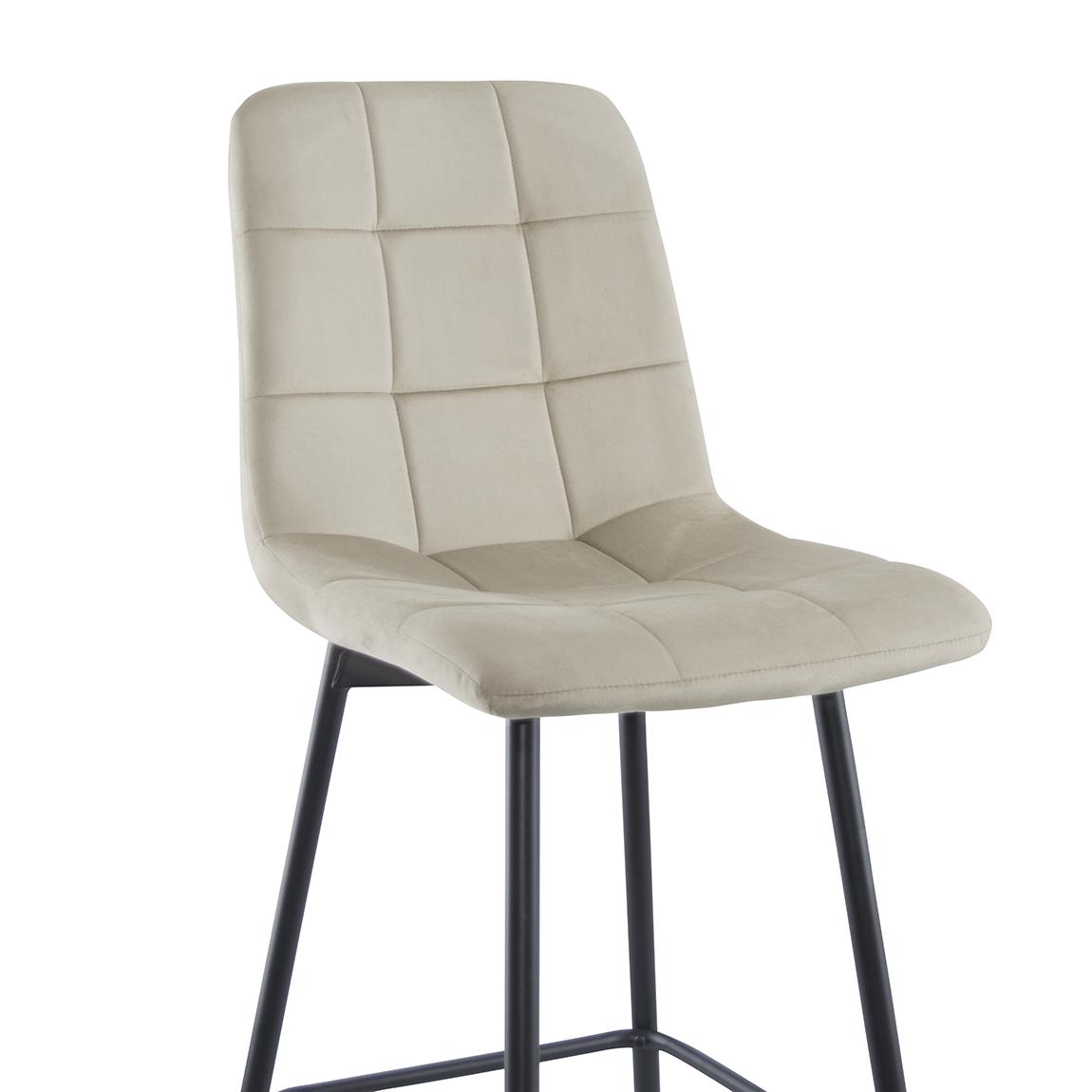Velvet Fauteuils – Lounge Stoelen – Relax Stoelen – Leesfauteuils – Zwarte Metalen Structuur – Beige Velvet Bekleding – Ergonomische Rugleuning – Comfortabele Voetsteun