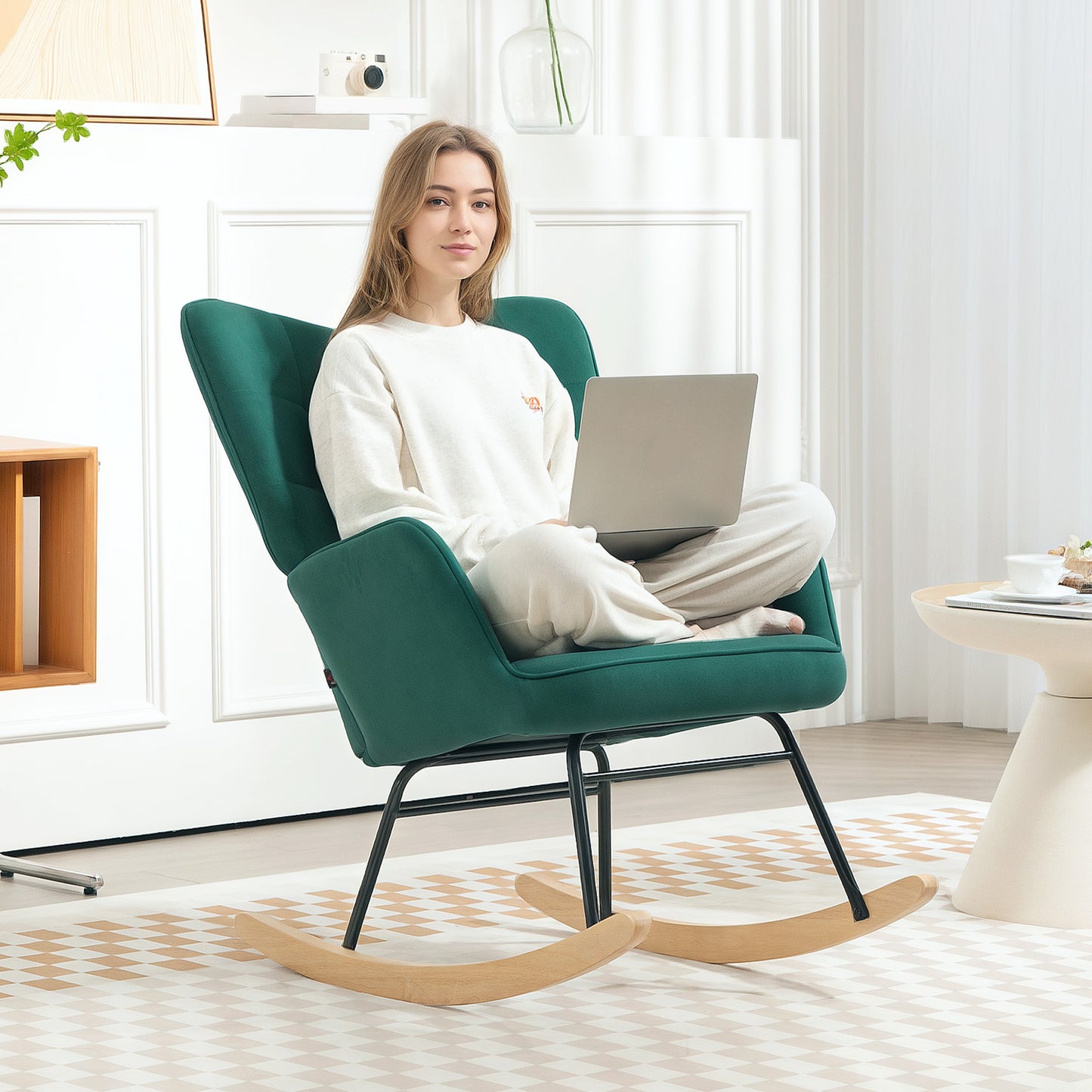 Schommelstoel – Relaxstoel – Wiegstoel – Nursing Chair – Velours Stoel – Donkergroen – Fluwelen Bekleding – Stevig Stalen Frame