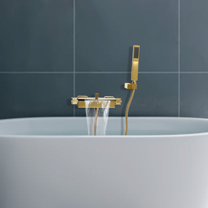 Badkraan – Badmengkraan – Thermostaatkraan – Wandkraan – Badmengkraan Met Handdouche – Messing Constructie – Watervaluitloop – Antislip Handdouche – Gouden Afwerking