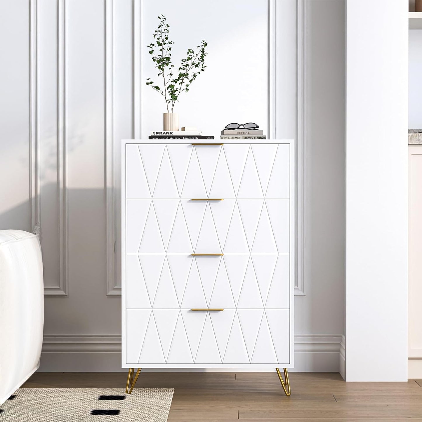 Ladekast – Dressoir – Opbergkast – Commodes – Witte kast met gouden poten – 4 lades met diamanten structuur – Hout en metaal