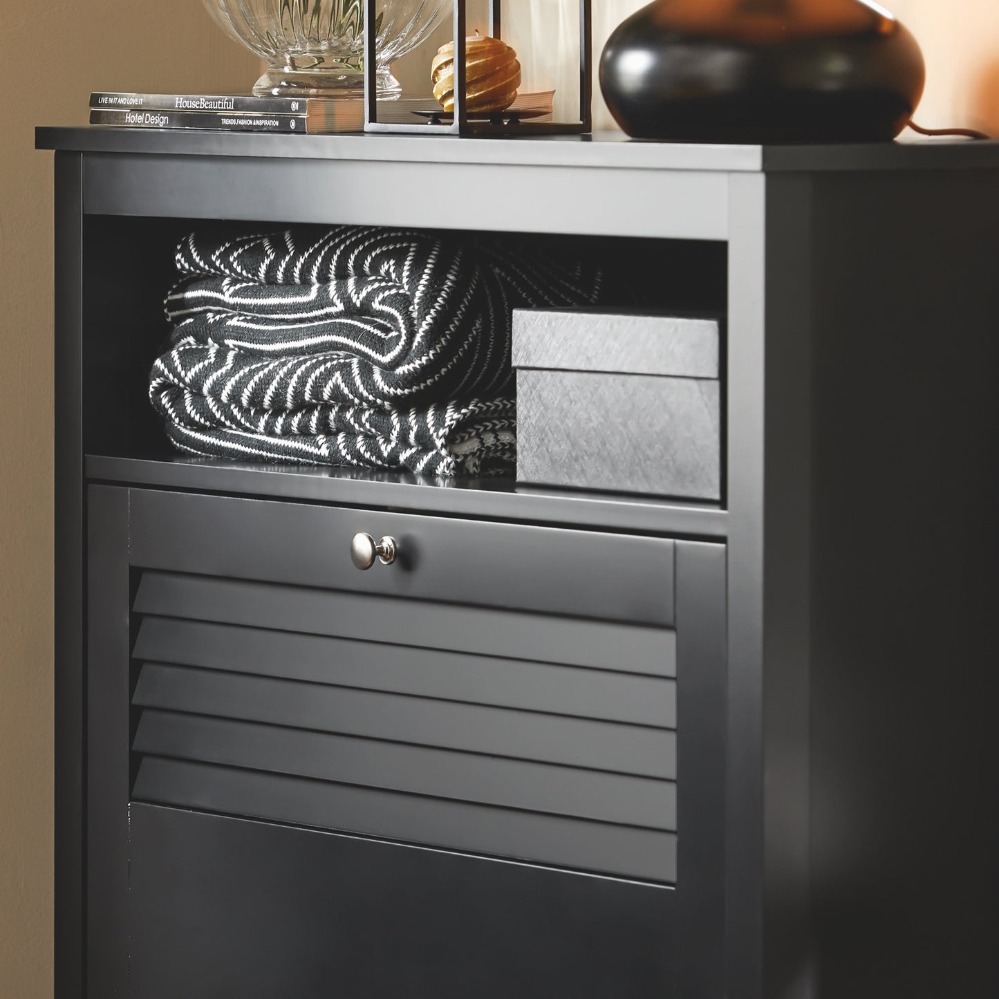 Schoenenkast – Schoenenopberger – Schoenenrek – Schoenenkomdeur – Schoenenmeubel – Compact 80x108x25 cm – Verstelbare Planken & Wandmontage