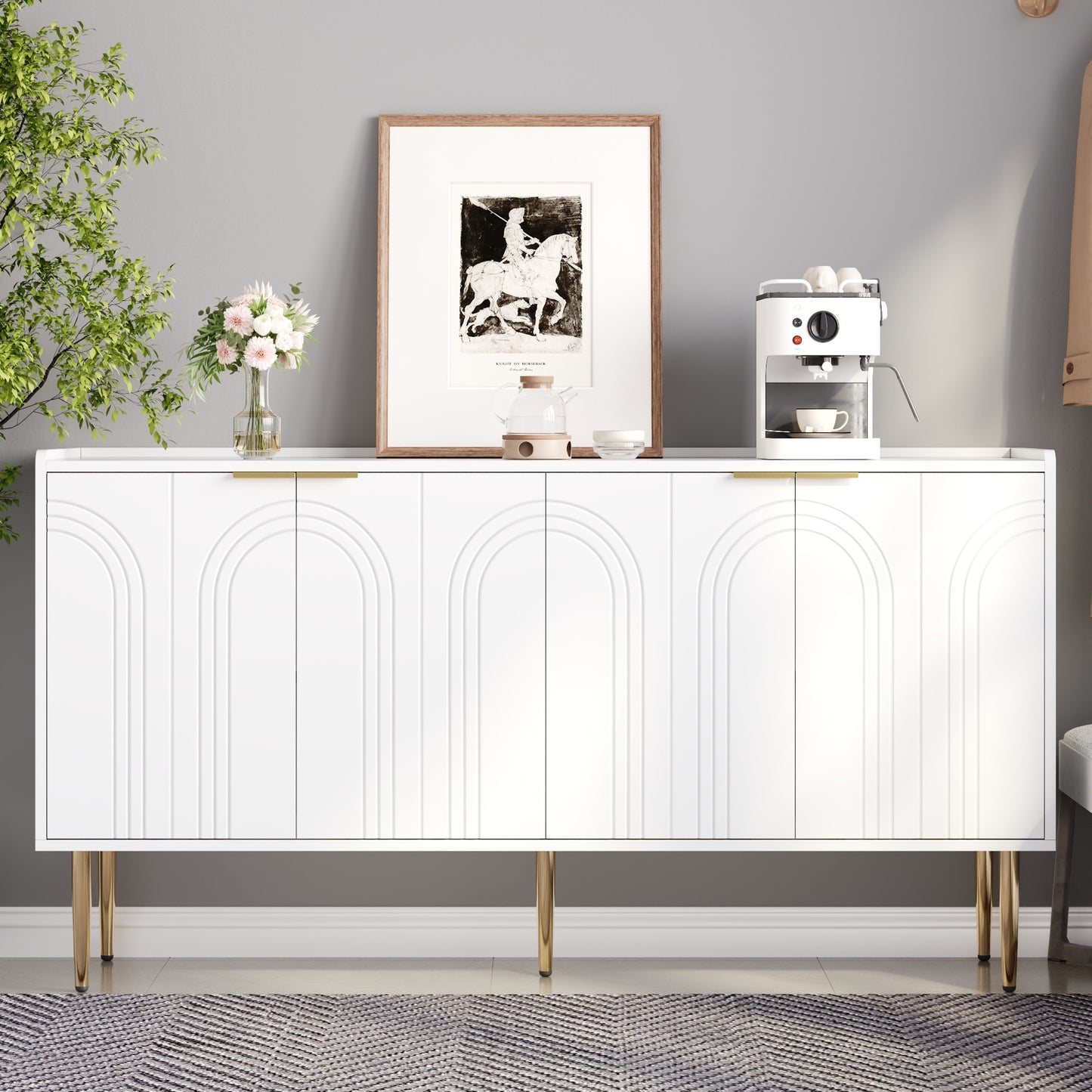 Dressoir – Sideboard – Opbergkast – Ladekast – Kast – Modern Design – Gebogen Reliëfdeuren – 140 cm – Met Verstelbare Legplanken – Met Gouden Metalen Poten