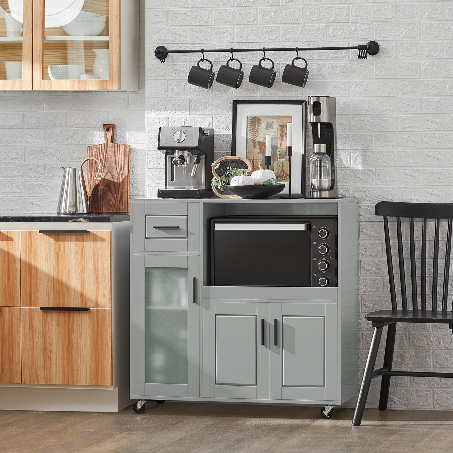 Keukenkastje op Wielen – Keukentrolley – Opbergkast – Servieskast – Rollende Kast – Verstelbare Plank – Grijs MDF & Glas – Draagkracht 60 kg