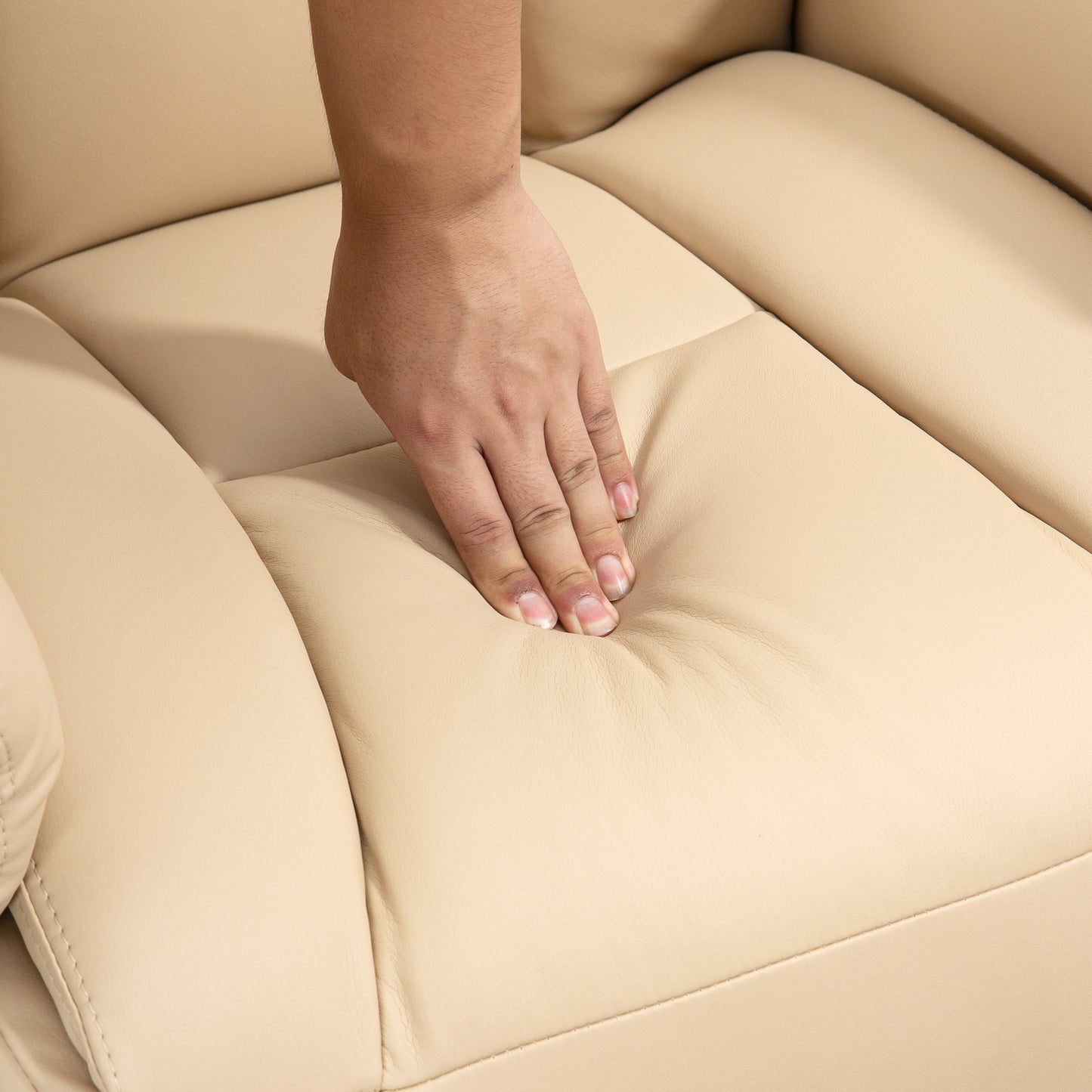 Draaifauteuil – Relaxfauteuil – Loungestoel – Verstelbare Stoel – Beige – 360° Draaibaar – Verstelbare Voetensteun Met PU Kunstleer