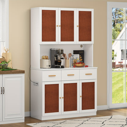 Keukenkast – Keukenopberger – Keukenmeubel – Opbergkast – Buffetkast – Vrijstaand – 182 cm Hoog – Wit Met Houten Handgrepen