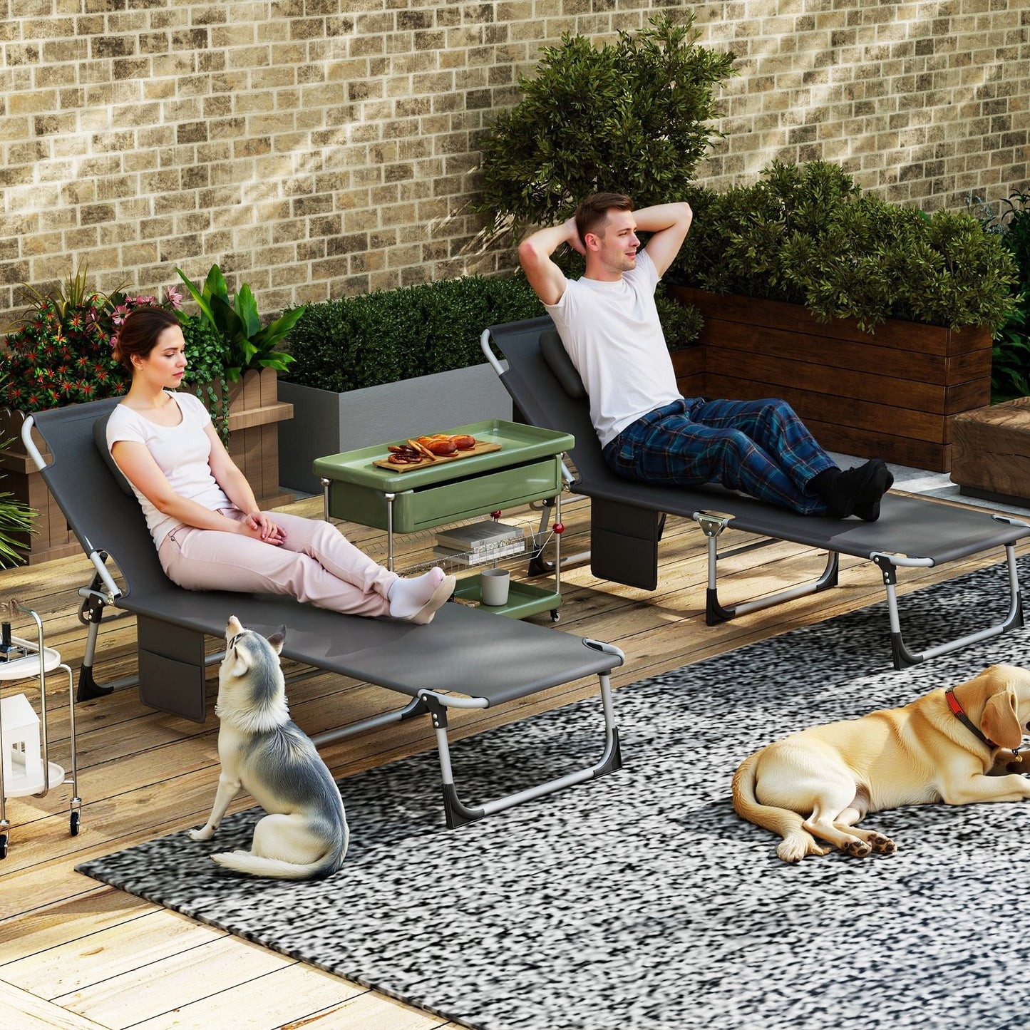 Ligstoel – Relaxstoel – Tuinstoel – Inklapbare Stoel – Ligbed – Stevig Kunststof Frame – Handmatig Verstelbare Rugleuning – Compact Opvouwbaar – Comfortabel Hoofdkussen – Lichtgrijs