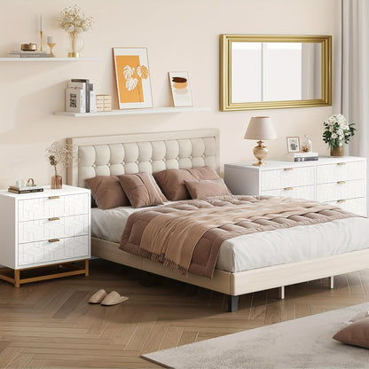 Nachtkastje – Bijzettafel – Nachtkast – Bedkastje – Ladekastje – 4 Lades – Ruimtebesparend Design – Hout en MDF – Goudkleurige Metalen Poten – Geometrisch Patroon – 60x40x64 cm