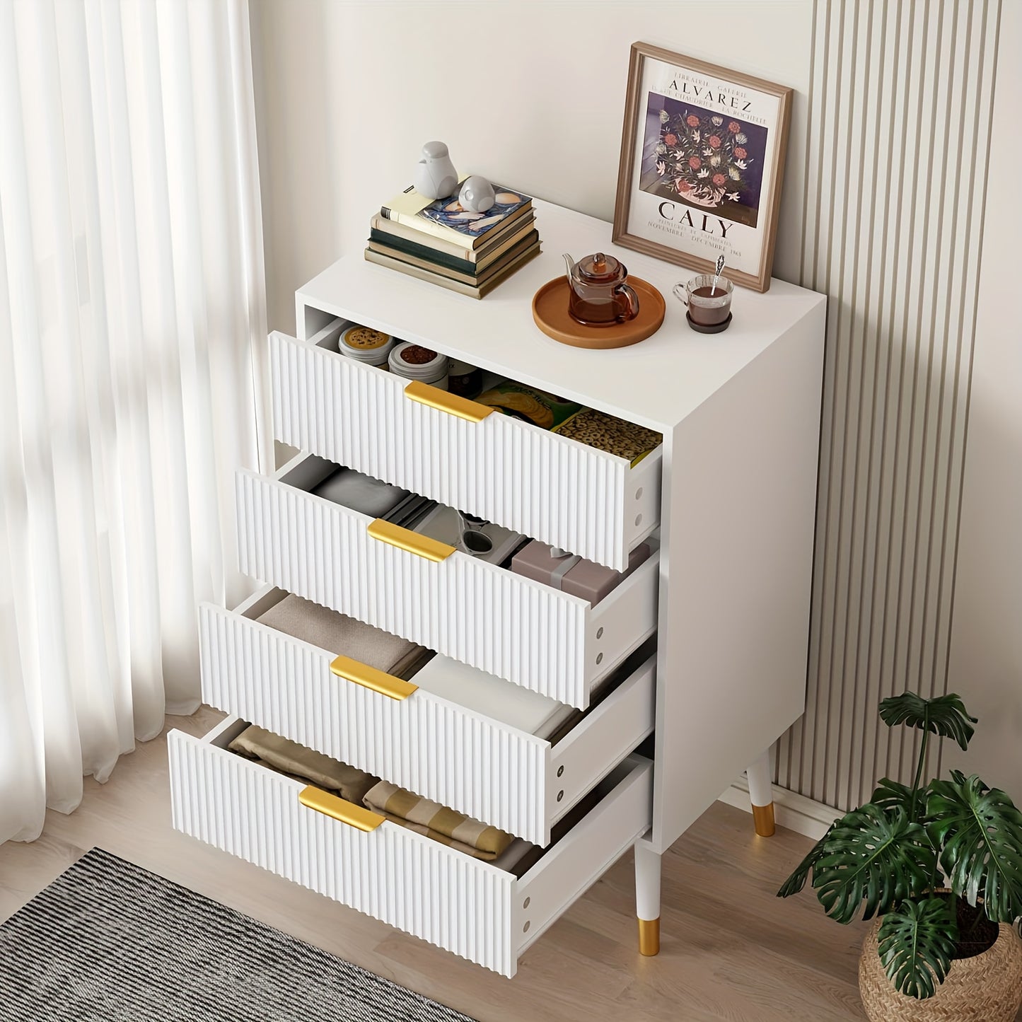 Commode – Ladekast – Dressoir – Kast – Nachtkastje – Wit – Gouden Accenten – 4 Lades – Compact & Ruimtebesparend