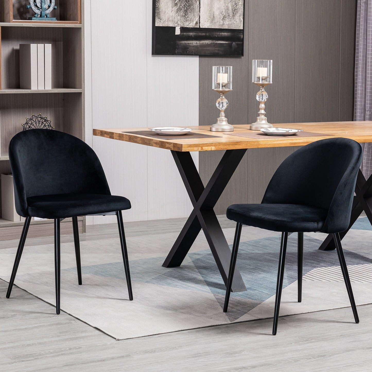 Eetkamerstoelen – Keukenstoelen – Stoelen – Zitmeubels – Zwarte Velours Stoelen – Scandinavisch Design – Ergonomisch & Metalen Puntpoten