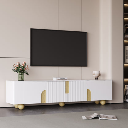 TV-meubel – Tv-kast – Tv-meubelkast – Mediameubel – Dressoir – Wit met houtaccent – 180 cm breed – Marmerlook bovenblad – Vier deuren – Massief houten poten